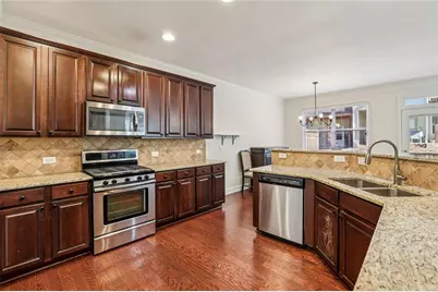 3723 Inglewood Way, Brookhaven, GA 30319 - Photo 10