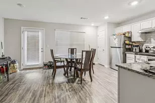 720 Keeshono St, Union City, GA 30291 - Photo 8