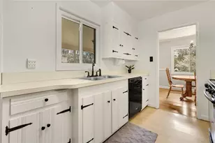 2042 Shady Ln, Tucker, GA 30084 - Photo 16