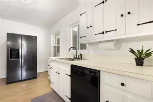 2042 Shady Ln, Tucker, GA 30084 - Photo 14