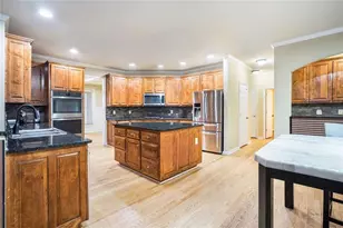 1979 Alcovy Shoals Bluff, Lawrenceville, GA 30045 - Photo 12