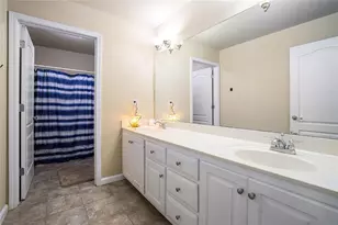 1979 Alcovy Shoals Bluff, Lawrenceville, GA 30045 - Photo 28