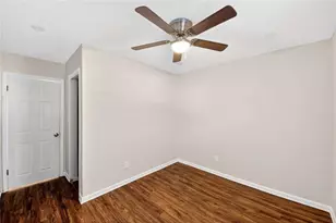 6354 Shannon Pkwy, Union City, GA 30291 - Photo 20