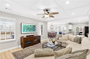 11065 Crabapple Lake Dr, Roswell, GA 30076 - Photo 20