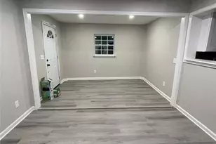 2609 Hood Ave NW, Atlanta, GA 30318 - Photo 4