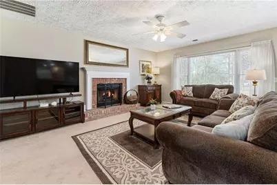 6650 Curvet Court, Cumming, GA 30040 - Photo 10