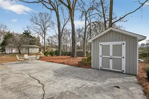 190 Chestnut Street NE, Fairburn, GA 30213 - Photo 24