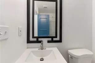 1685 Dunwoody Pl NE, Atlanta, GA 30324 - Photo 16