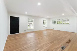 1685 Dunwoody Pl NE, Atlanta, GA 30324 - Photo 4