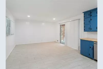 1685 Dunwoody Place NE, Atlanta, GA 30324 - Photo 22