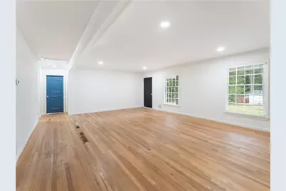 1685 Dunwoody Place NE, Atlanta, GA 30324 - Photo 14