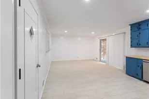 1685 Dunwoody Pl NE, Atlanta, GA 30324 - Photo 18