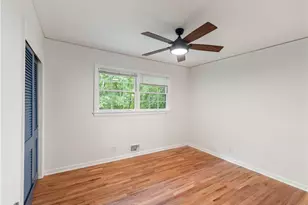 1685 Dunwoody Pl NE, Atlanta, GA 30324 - Photo 12