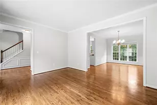 2371 Traywick, Alpharetta, GA 30004 - Photo 8