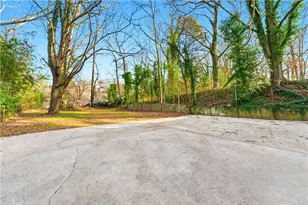 1386 Elizabeth Ave SW, Atlanta, GA 30310 - Photo 30