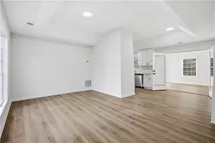 4030 Shane Trail, Ellenwood, GA 30294 - Photo 6