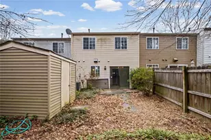 8843 Applegate Ln, Atlanta, GA 30350 - Photo 16