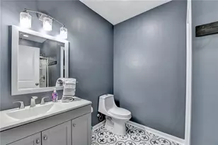 5525 Mirror Lake Dr, Cumming, GA 30028 - Photo 46