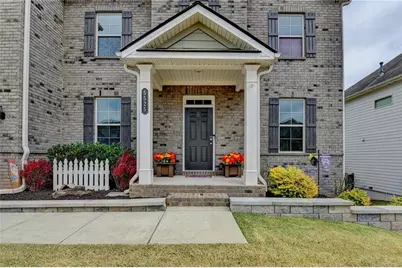 5525 Mirror Lake Drive, Cumming, GA 30028 - Photo 2