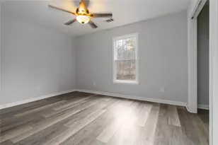 768 Wehunt Rd, Covington, GA 30016 - Photo 16