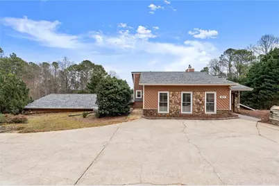 1071 Powell Wright Road, Marietta, GA 30066 - Photo 2