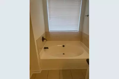 5842 Wellborn Oaks Court, Lithonia, GA 30058 - Photo 18