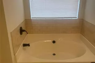 5842 Wellborn Oaks Ct, Lithonia, GA 30058 - Photo 18