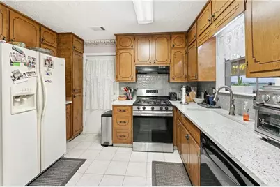 6633 Cameron Road, Morrow, GA 30260 - Photo 10