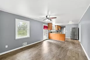 6428 Melrose Dr, Douglasville, GA 30134 - Photo 10