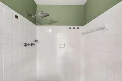 6428 Melrose Drive, Douglasville, GA 30134 - Photo 32