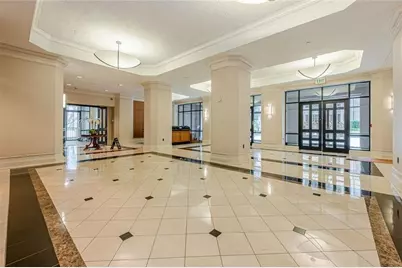 3475 Oak Valley Road NE #930, Atlanta, GA 30326 - Photo 8