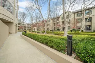 3475 Oak Valley Rd NE, Atlanta, GA 30326 - Photo 4