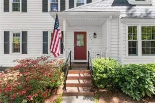 3666 Chestnut Ridge Ct, Marietta, GA 30062 - Photo 2