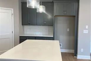 894 Bessie Ct, Loganville, GA 30052 - Photo 4