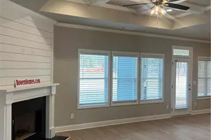 894 Bessie Ct, Loganville, GA 30052 - Photo 8