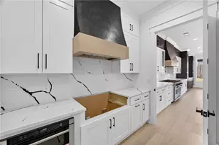 405 Thunder Rd, Buford, GA 30518 - Photo 50