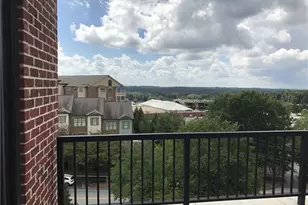 6105 Blue Stone Rd, Sandy Springs, GA 30328 - Photo 8