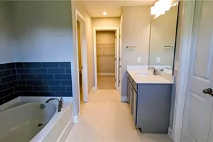 301 Hayden Cir, Woodstock, GA 30189 - Photo 10