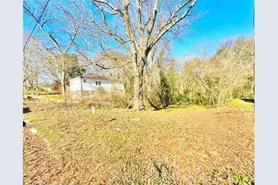 2037 Detroit Avenue NW, Atlanta, GA 30314 - Photo 6