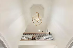 2202 Crimson King Dr, Braselton, GA 30517 - Photo 4