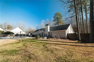 145 Beau Brook Ln, Sharpsburg, GA 30277 - Photo 14