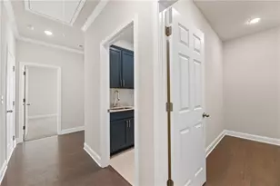 327 Grand Wehunt Dr, Hoschton, GA 30548 - Photo 6