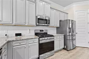 1785 Treymire Ct, Stone Mountain, GA 30088 - Photo 10