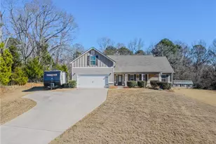 233 Poppyfield Farm Dr, Good Hope, GA 30641 - Photo 1
