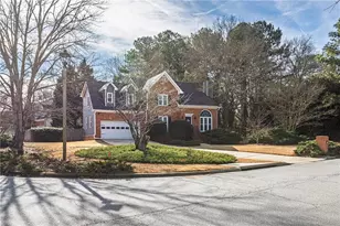 312 Gates Mill Dr, Lawrenceville, GA 30045 - Photo 2