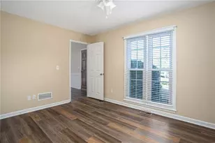 312 Gates Mill Dr, Lawrenceville, GA 30045 - Photo 12