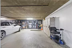 3481 Lakeside Dr NE, Atlanta, GA 30326 - Photo 34