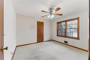 129 E Mimosa Dr, Jonesboro, GA 30236 - Photo 14