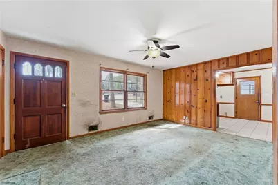 129 E Mimosa Drive, Jonesboro, GA 30236 - Photo 4