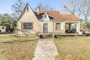 896 Roseview Dr, Macon, GA 31217 - Photo 1